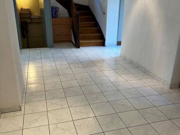 Immobilie in Schruns - Große Eigentumswohnung mit Garten und Bergpanorama! - Bild 2