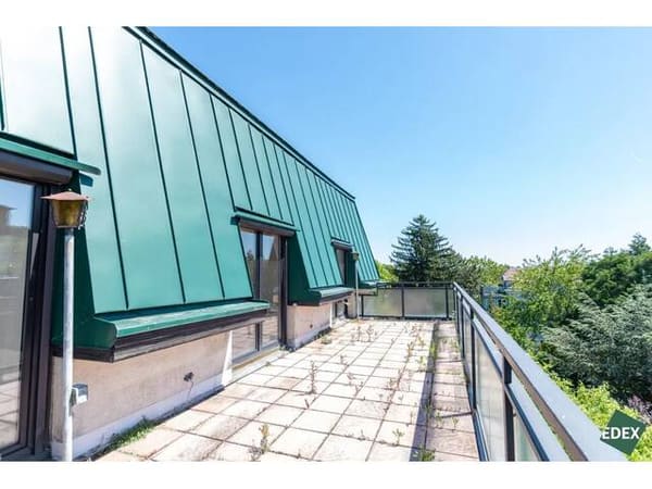 Immobilie in Wien - Gestalten Sie Ihren Wohntraum: Maisonette mit 30 m² Terrasse in exklusiver Grünruhelage von Neustift am Walde - Bild 0