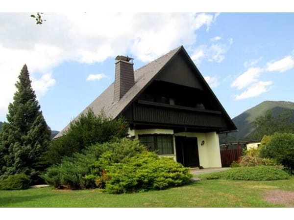 Immobilie in Puchberg am Schneeberg - Ansprechendes Landhaus in Puchberg am Schneeberg mit großem, gepflegten Garten! - Bild 3