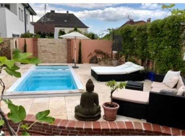 Immobilie in Gallneukirchen - Traumhaus in Gallneukirchen - 7 Zimmer, Pool, 140m²   70 Keller/Wellness, Carport - Bild 1