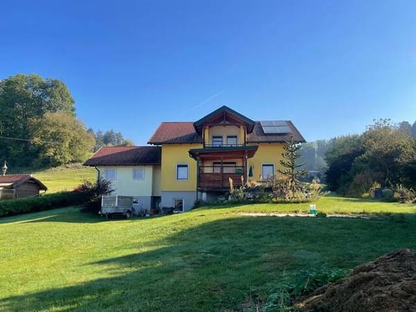 Immobilie in St. Andrä - Großzügiges Einfamilienwohnhaus mit Doppelgarage und viel Potential in ruhiger Lage in Jakling - Bild 3