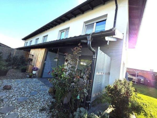 Immobilie in Mauerkirchen - NEUWERTIGES REIHENECKHAUS IN ZENTRALER LAGE - Bild 1