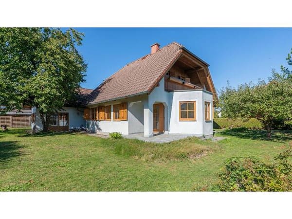 Immobilie in Attnang - Familienglück mit Gartenidylle & Doppelgarage - Bild 0