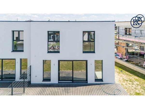 Immobilie in Untersiebenbrunn - Moderne Doppelhaushälfte im belagsfertigen Zustand - Bild 3