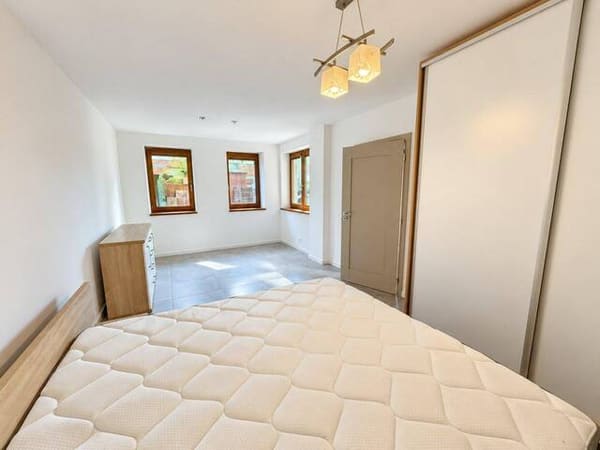 Immobilie in Groß-Schweinbarth - EIN HAUS WAR GESTERN – HIER BEKOMMEN SIE ZWEI | ca. 232 m² NFL | 8 Zimmer | Garten & Terrasse - Bild 4