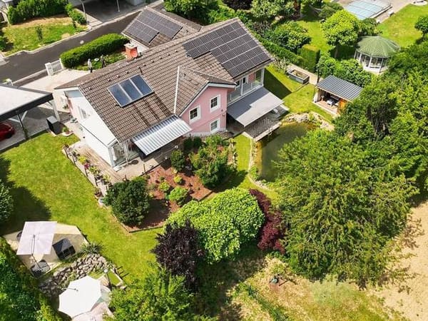 Immobilie in Fürstenfeld - Großzügiges Traum - Haus in Fürstenfeld mit Wunderschönen Garten, Badeteich & vieles mehr - Bild 0