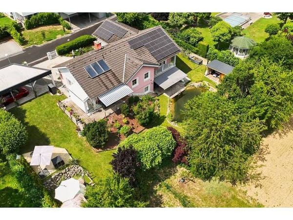 Immobilie in Fürstenfeld - Großzügiges Traum - Haus in Fürstenfeld mit Wunderschönen Garten, Badeteich & vieles mehr - Bild 3