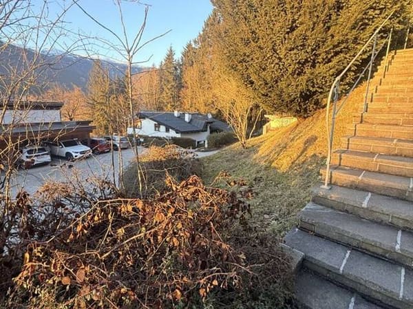 Immobilie in Pill - Einfamilienhaus mit 836 m² Grundstück und großem Potenzial in Pill - Bild 2