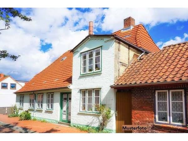Immobilie in Nußdorf ob der Traisen - Gemütliches Zuhause mit viel Potenzial - Doppelhaushälfte mit Nebengebäuden - Bild 0