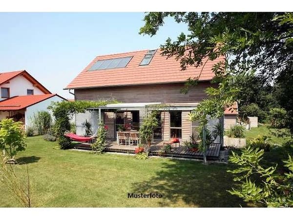 Immobilie in Prigglitz - Freistehendes Haus mit viel Platz & Potenzial - Bild 0