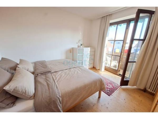Immobilie in Vöcklamarkt - Familienfreundliche 4-Zimmer-Wohnung mit 2 Balkonen in Vöcklamarkt - Bild 4
