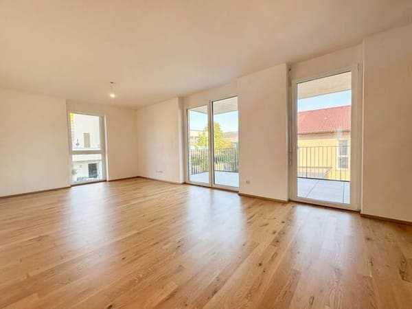 Immobilie in Hausmannstätten - WOHNEN WO MAN SICH WOHLFÜHLT *** Traumhafte 3-Zimmer-Wohnung mit sonnigem Südbalkon und Tiefgaragenstellplatz - Bild 1