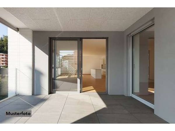 Immobilie in Langenzersdorf - Wohnen mit viel Platz: 2-Familienhaus mit 150 m² & Garage - Bild 0