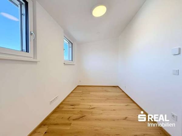 Immobilie in Sistrans - Generalsierte Zweizimmerwohnung im letzten Obergeschoss, mit jeglichem Zubehör - Bild 2