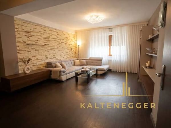 Immobilie in Stixneusiedl - Großzügiges Zweiparteienhaus in Stixneusiedl - Bild 2