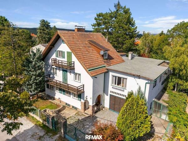 Immobilie in Perchtoldsdorf - Großzügiges Einfamilienhaus mit weitläufigem Garten in den Weingärten von Perchtoldsdorf - Bild 0