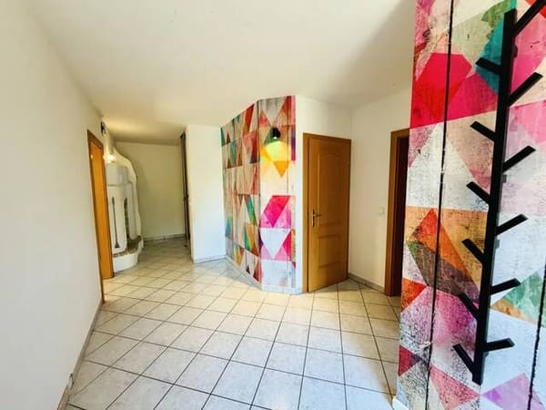 Immobilie in Aigen - Hochstraden: Idyllische Höhenlage trifft großzügiges Wohnen - 1344 m2 Grundstück, 218 m2 NFL, 5 Zimmer, Gargage und Caport! - Bild 4