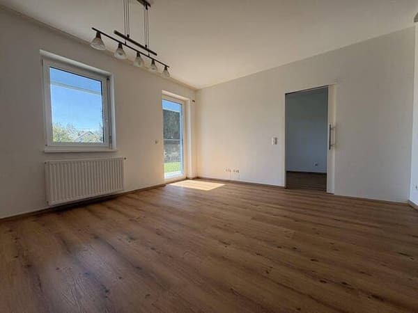 Immobilie in Eberschwang - 2-Zimmer-Wohnung mit großzügiger Loggia und Carport in Eberschwang - Bild 4