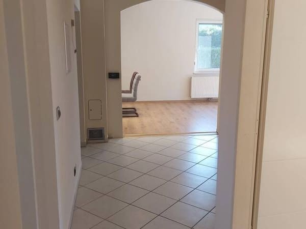 Immobilie in Zillingtal - Erdgeschosswohnung mit Garten – 4 Zimmer – Terrasse südseitig – Parkplatz – Erstbezugszustand – 30 Autominuten von Wien – Privatverkauf! - Bild 4