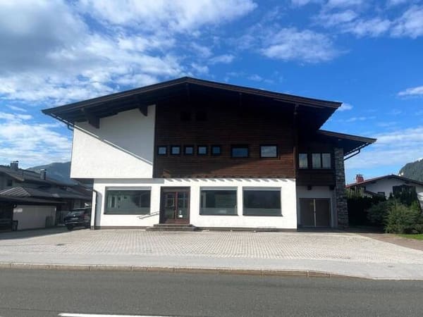 Immobilie in Kirchdorf in Tirol - Haus mit zwei Wohnungen und Geschäftsfläche am Zentrumsrand von Kirchdorf in Tirol - Bild 3