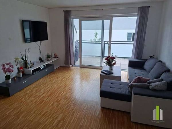 Immobilie in Pischelsdorf am Engelbach - Moderne 2 - Zimmerwohnung im Grünen - Bild 2