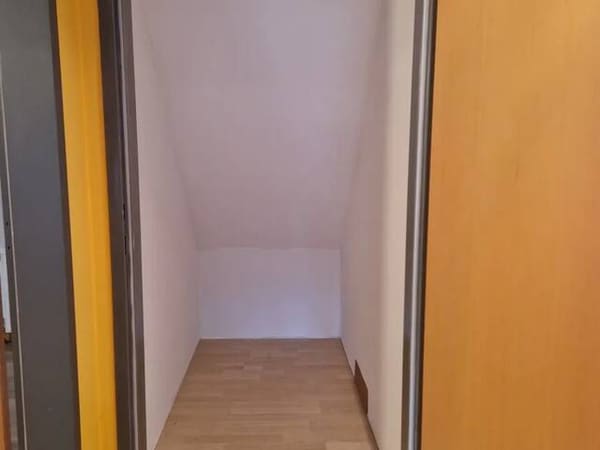 Immobilie in Steyr - GEMÜTLICHE DACHWOHNUNG - Bild 1