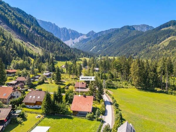 Immobilie in Ferlach - Entzückendes Haus im Bodental - traumhafte ruhige Lage in der Natur zwischen Alpengasthof Sereinig und Gasthof Bodenbauer - Bild 0
