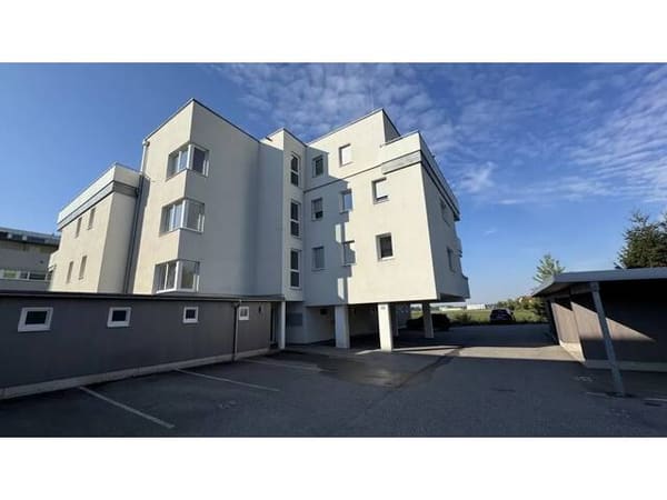 Immobilie in Perg - Charmante 3-Zimmer Terrassenwohnung 72m² mit 2 Stellplätzen in 4320 Perg! - Bild 2