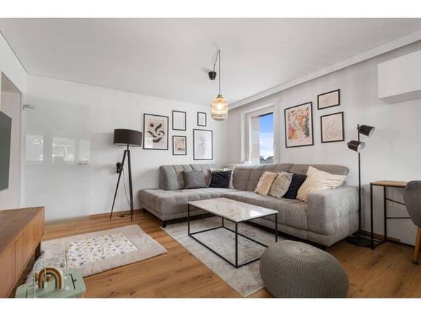 Immobilie in Lochau - Helle 3,5 Zimmer-Wohnung mit Loggia in zentraler Lage von Lochau - Bild 1