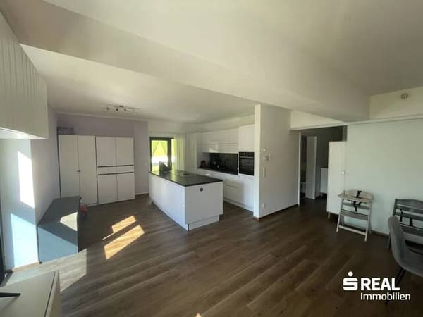 Immobilie in Steinach am Brenner - Wohnen mit Bergpanorama - moderne 3-Zimmer-Wohnung mit Garten und Terrasse in Gschnitz - Bild 0