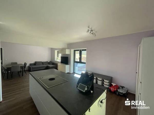 Immobilie in Steinach am Brenner - Wohnen mit Bergpanorama - moderne 3-Zimmer-Wohnung mit Garten und Terrasse in Gschnitz - Bild 1
