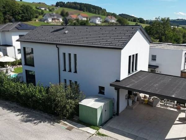 Immobilie in Diersbach - Ein Haus, das den Blick hebt - Bild 2