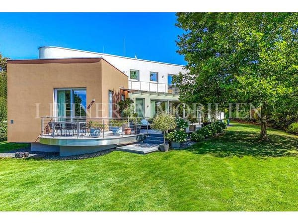 Immobilie in Lieboch - * LIEBOCH - TOP LAGE * ARCHITEKTUR, GROSSZÜGIGKEIT & PRIVATSPHÄRE - EXKLUSIVE VILLA AUF 1.732 M² IN RUHIGER AUSSICHTSLAGE - Bild 0