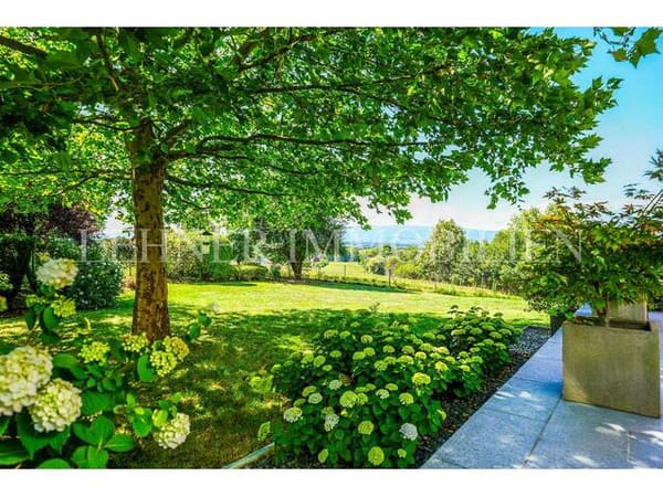 Immobilie in Lieboch - * LIEBOCH - TOP LAGE * ARCHITEKTUR, GROSSZÜGIGKEIT & PRIVATSPHÄRE - EXKLUSIVE VILLA AUF 1.732 M² IN RUHIGER AUSSICHTSLAGE - Bild 3