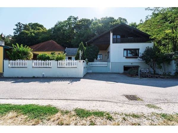 Immobilie in Katzelsdorf - Ihr Rückzugsort inmitten von Natur, Weitblick und Perspektiven -Katzelsdorf - Bild 1