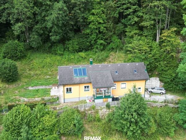 Immobilie in Türnitz - Naturnah wohnen in Türnitz: Einfamilienhaus mit großem Grundstück - Bild 0