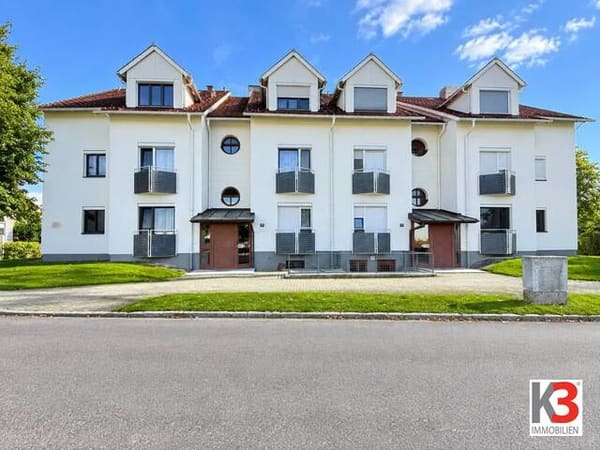 Immobilie in Ried im Innkreis - Wohnung - Terrasse, Grünblick & Ruhe inklusive - Bild 0