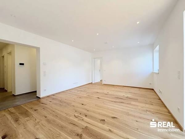 Immobilie in Sistrans - Neubaustandard: generalsanierte 3-Z-W mit Balkon, Keller und Stellplatz - Bild 3