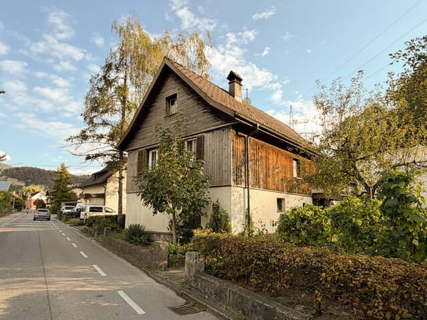 Immobilie in Götzis - Großzügiges Grundstück mit Altbestand und Entwicklungspotenzial - Bild 2