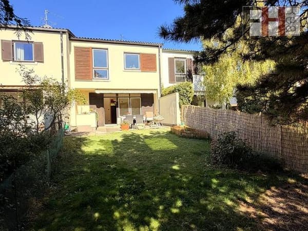 Immobilie in Perchtoldsdorf - Gepflegtes Reihenhaus mit Garten und Garage in Perchtoldsdorf - Bild 1