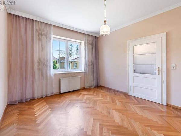 Immobilie in Maria-Lanzendorf - Vollsaniertes, energie-effizientes Jahrhundertwendehaus - Dachboden fertig ausgebaut - Bild 1