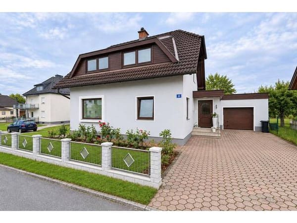 Immobilie in Aichberg / St. Stefan - Ein Haus, zwei Generationen: 176 m² mit Garten & Wintergarten in St. Stefan - Bild 0