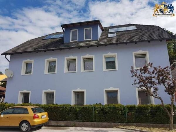 Immobilie in Pottenstein - Großes Zweifamilienhaus in Pottenstein - Bild 1