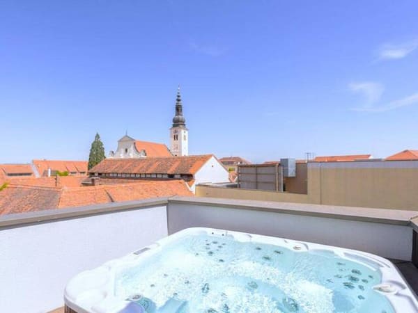 Immobilie in Fürstenfeld - Penthouse-Maisonette über den Dächern von Fürstenfeld - Bild 2