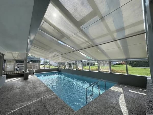Immobilie in Fußach - Sehr großes Einfamilienhaus mit Hallenbad/Schwimmbad, Massage-Badewannen, für eine größere Familie oder Paare, die sehr viel Bewegungsspielraum lieben. - Bild 3