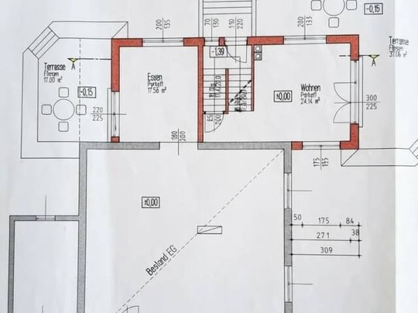 Immobilie in Kronstorf - Großzügiges 8 Zimmer-ZWEIFAMILIEN-& GENERATIONENHAUS IN KRONSTORF, 220 m² Wohnfläche, 750 m² Grundstück und neuwertiger Sauna! - Bild 4