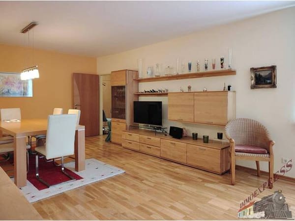 Immobilie in Baden - Familientraum in Baden – Großzügige 4-Zimmer-Eigentumswohnung (ca. 122m²) mit Loggia (8,5m²) - Bild 0