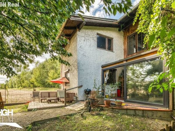 Immobilie in Staasdorf - 3430 Staasdorf Großzügiges Wohnhaus mit über 6000 m² Garten/Grünland in Bahnhofsnähe - mit Photovoltaik Anlage - Bild 0