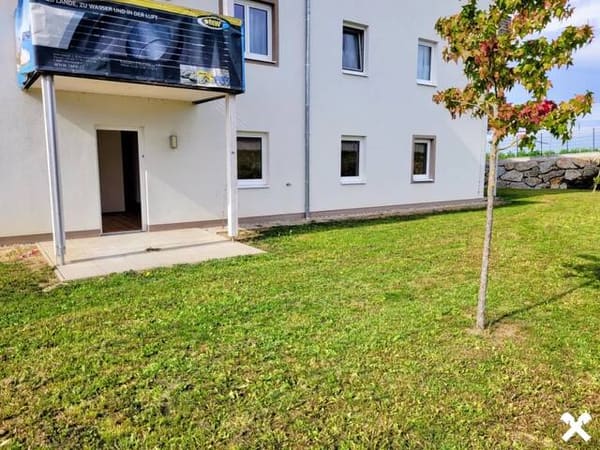 Immobilie in Adlwang - Charmante Gartenwohnung mit Carport und zusätzlichem PKW-Stellplatz - Bild 0