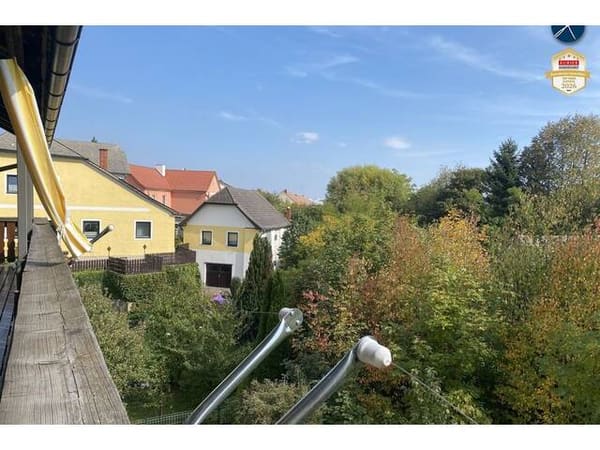Immobilie in Groß-Siegharts - Wohnhaus mit Geschäftsräumlichkeiten in zentraler Lage. - Bild 4